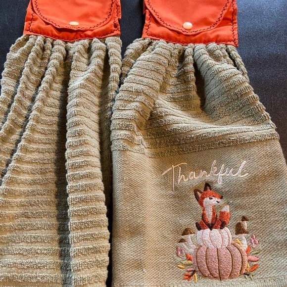 Thankful Fall Fox Pumpkin Harvest Kitchen Hanging Towel Set, Set of 2 - Picture 3 of 3